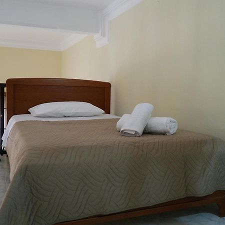 Stone Living Symi Central Apartments Ngoại thất bức ảnh