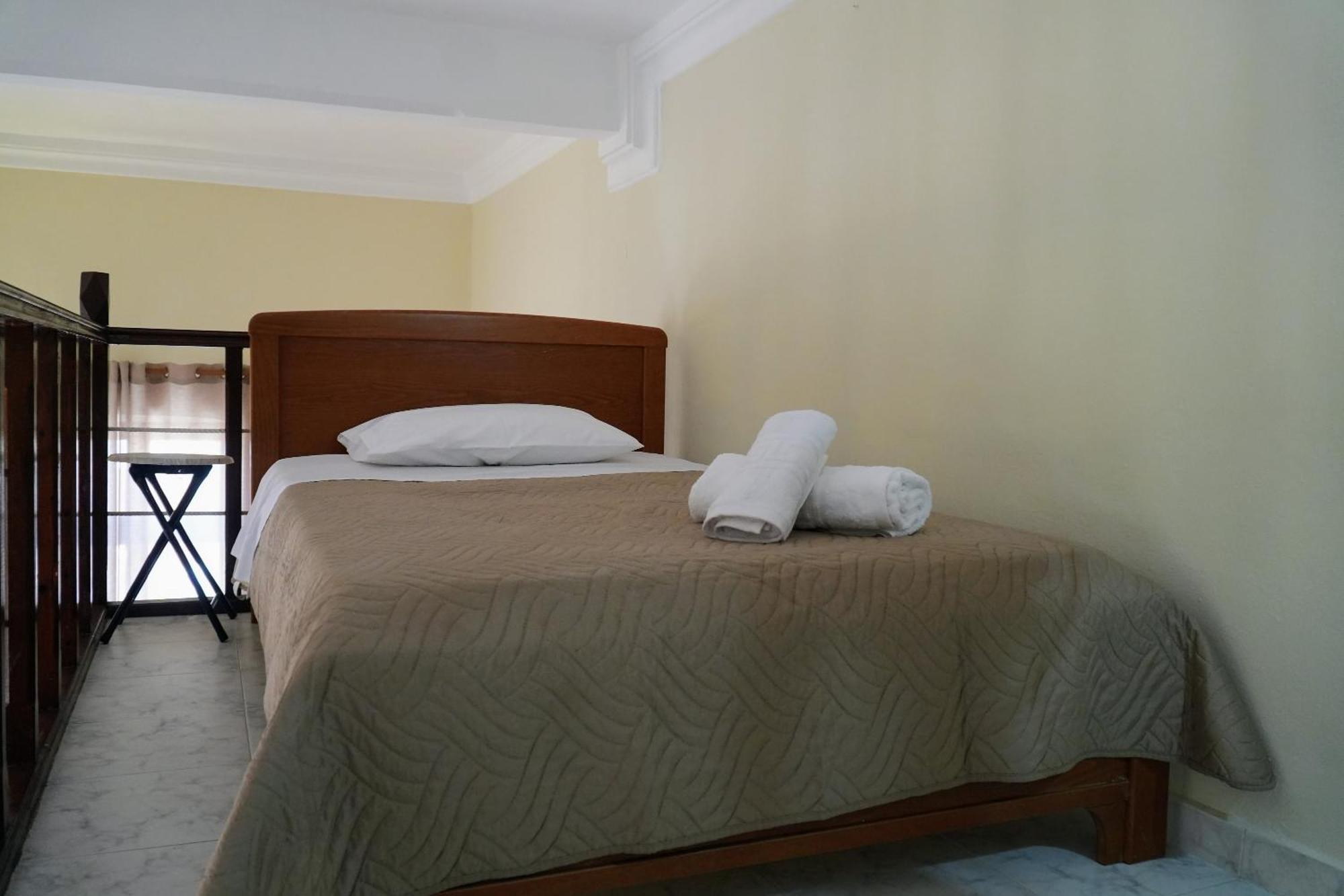 Stone Living Symi Central Apartments Ngoại thất bức ảnh